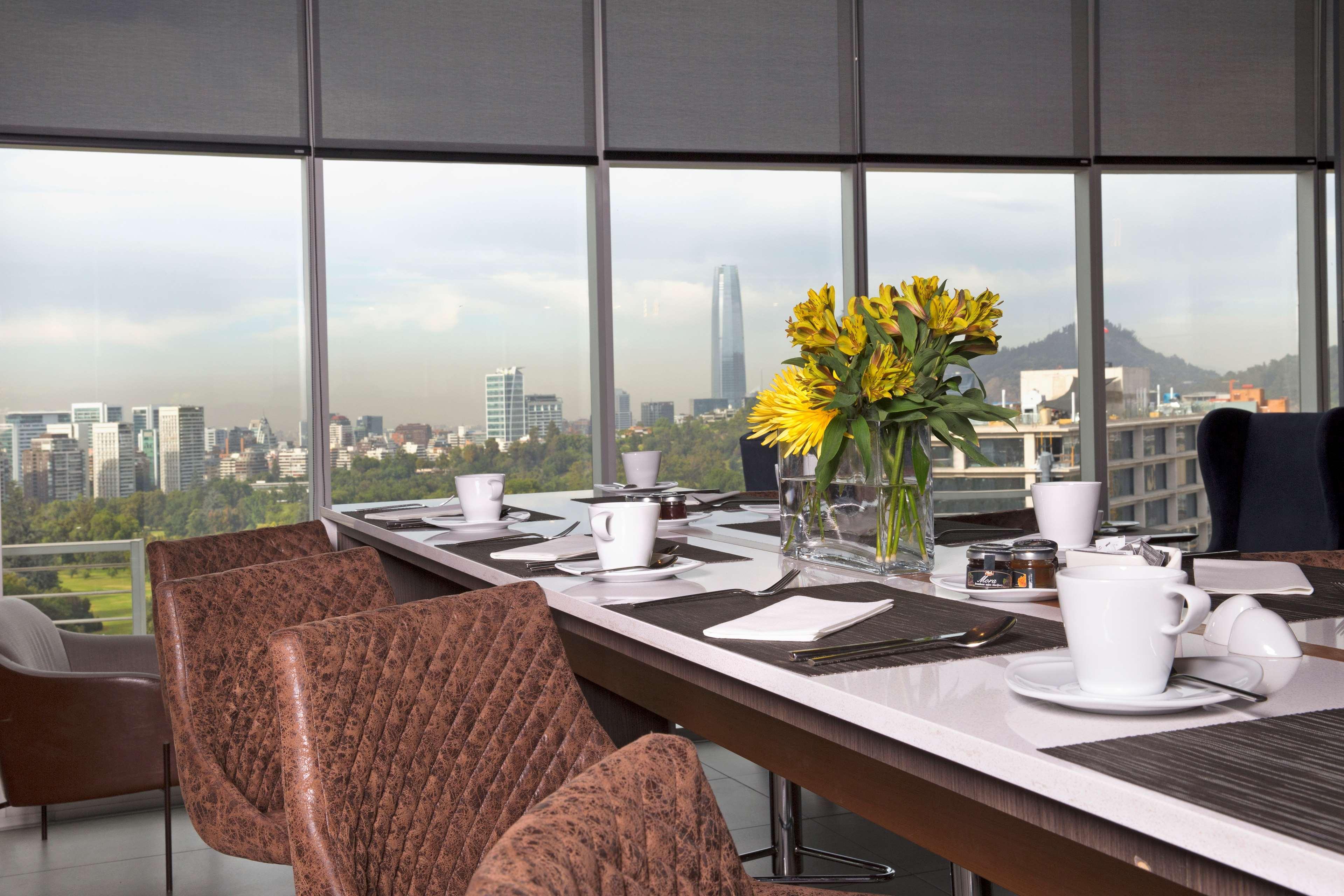 Doubletree By Hilton Santiago Kennedy, Chile Ξενοδοχείο Εξωτερικό φωτογραφία