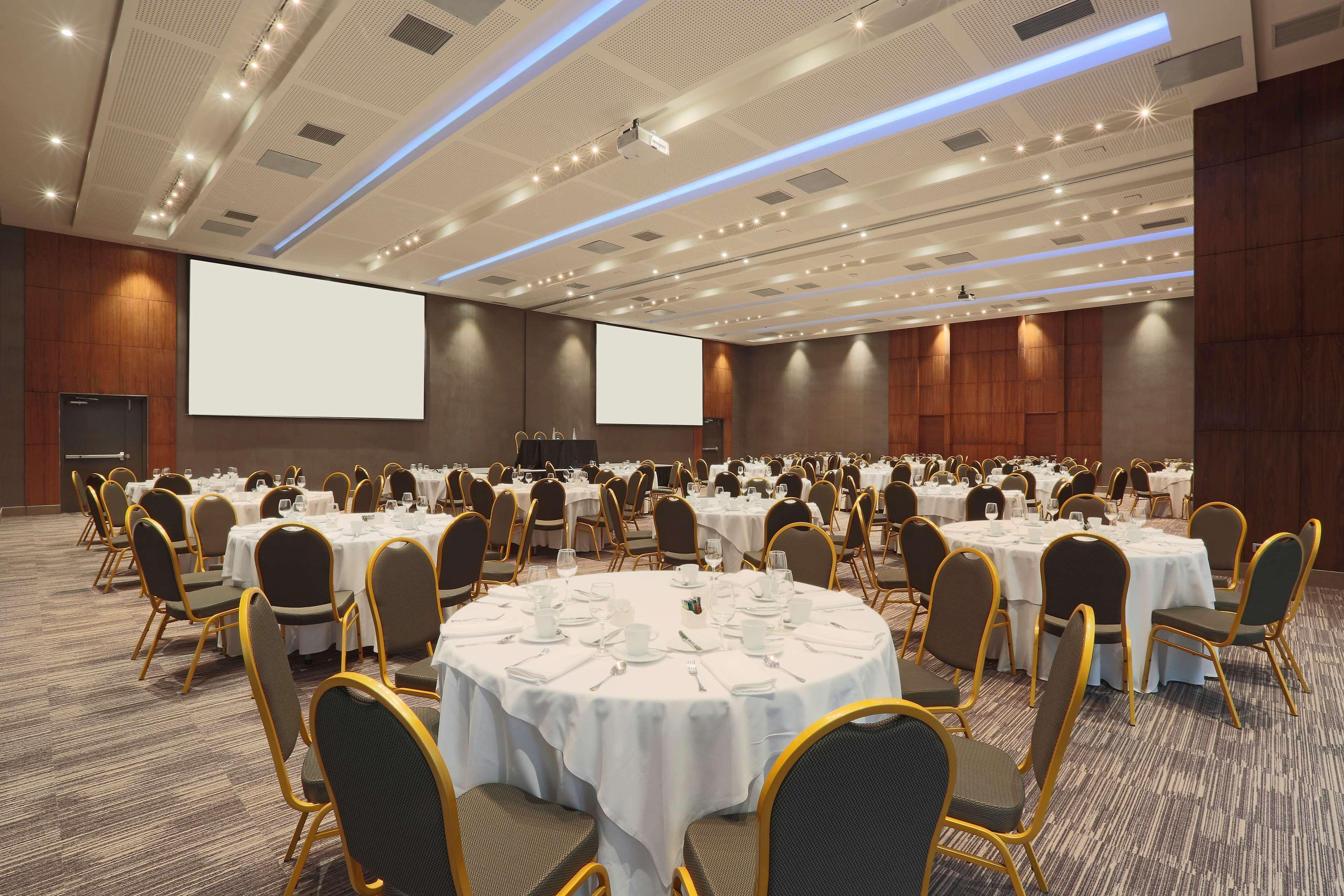 Doubletree By Hilton Santiago Kennedy, Chile Ξενοδοχείο Εξωτερικό φωτογραφία