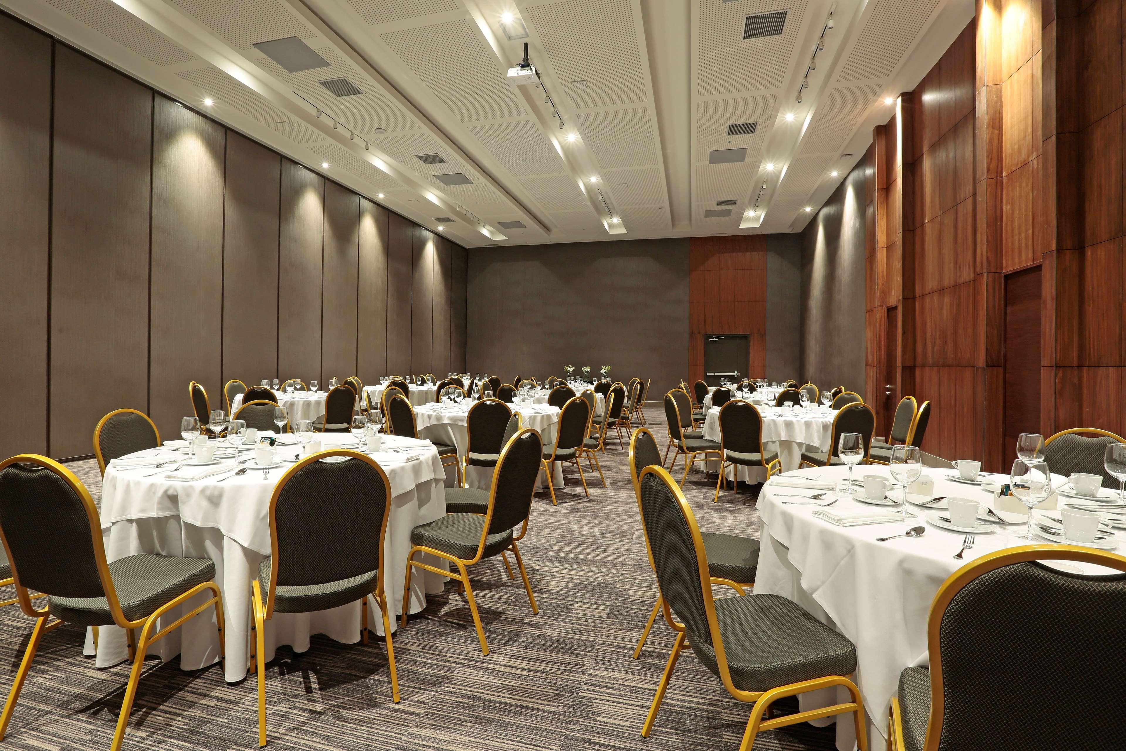 Doubletree By Hilton Santiago Kennedy, Chile Ξενοδοχείο Εξωτερικό φωτογραφία