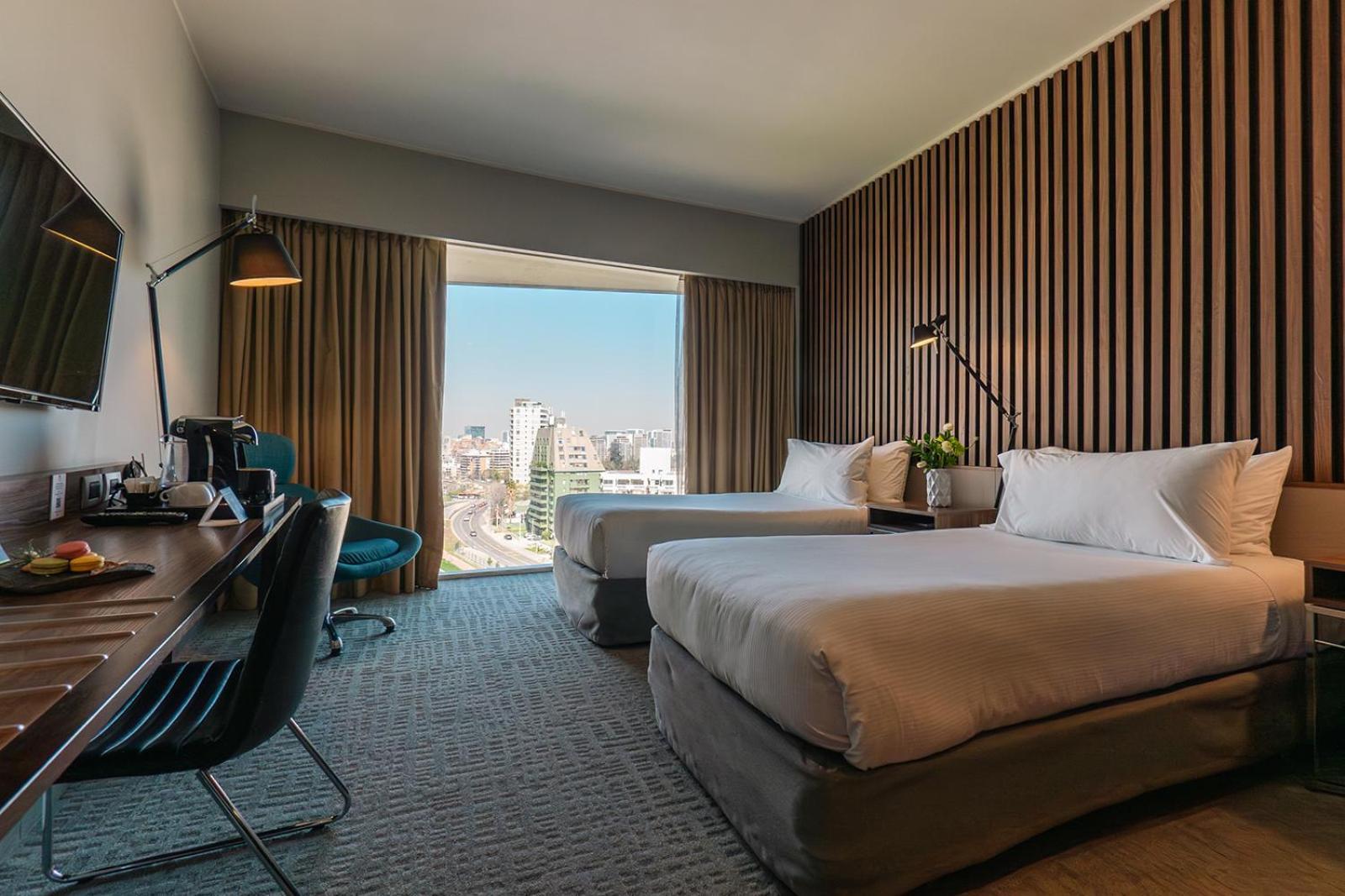 Doubletree By Hilton Santiago Kennedy, Chile Ξενοδοχείο Εξωτερικό φωτογραφία