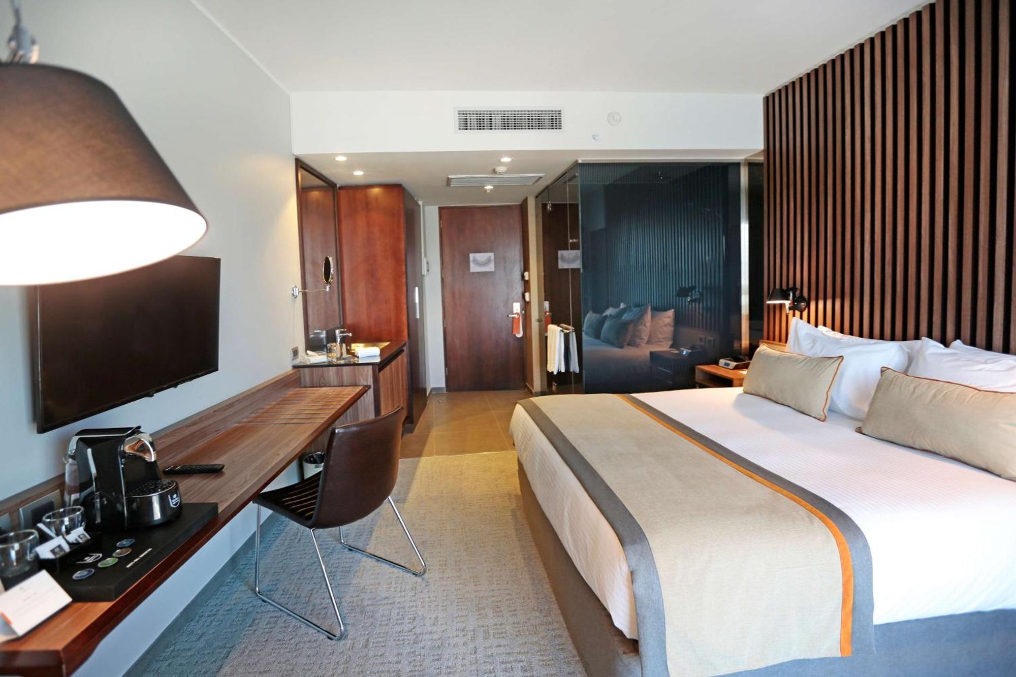 Doubletree By Hilton Santiago Kennedy, Chile Ξενοδοχείο Εξωτερικό φωτογραφία